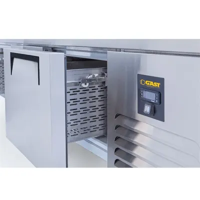 Gast TTB1400 Tezgah Tipi 4 Kapılı Snack Buzdolabı